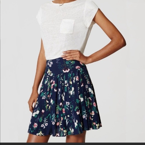 Loft Valley Floral Skirt - Picture 2 of 6